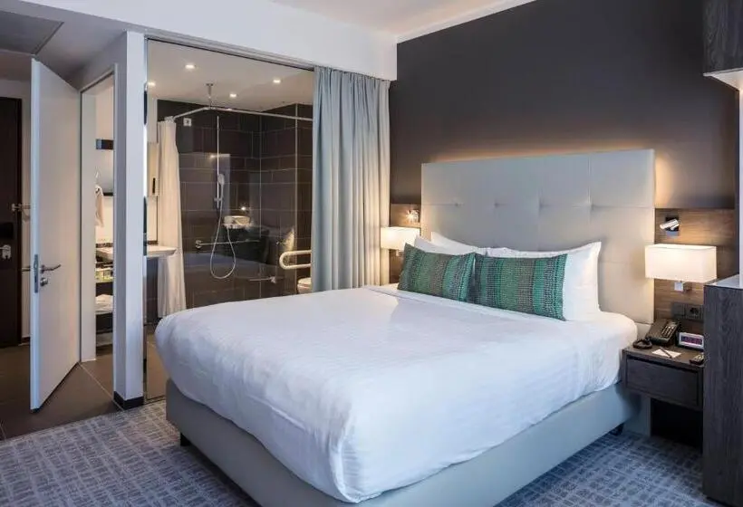 キングサイズベッドのスタンダードルーム, Courtyard By Marriott Wolfsburg