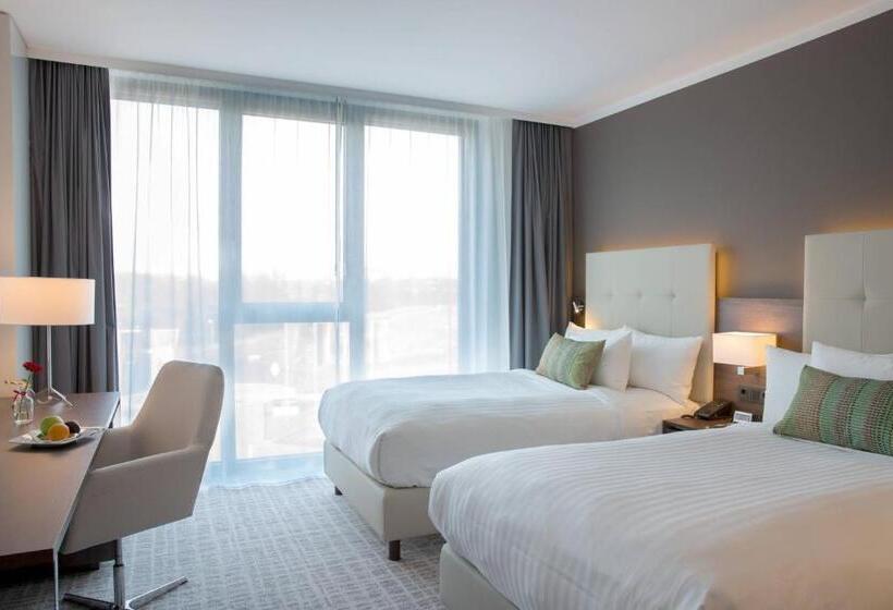 Номер Стандарт Вид на Парк, Courtyard By Marriott Wolfsburg