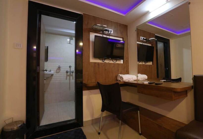 Номер Стандарт Трехместный, Happyland