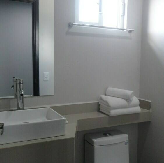 스탠다드 룸, Tampico Express