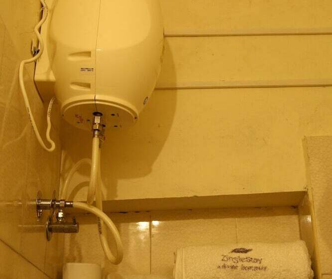 Номер Economy, Zingle Stay Airport