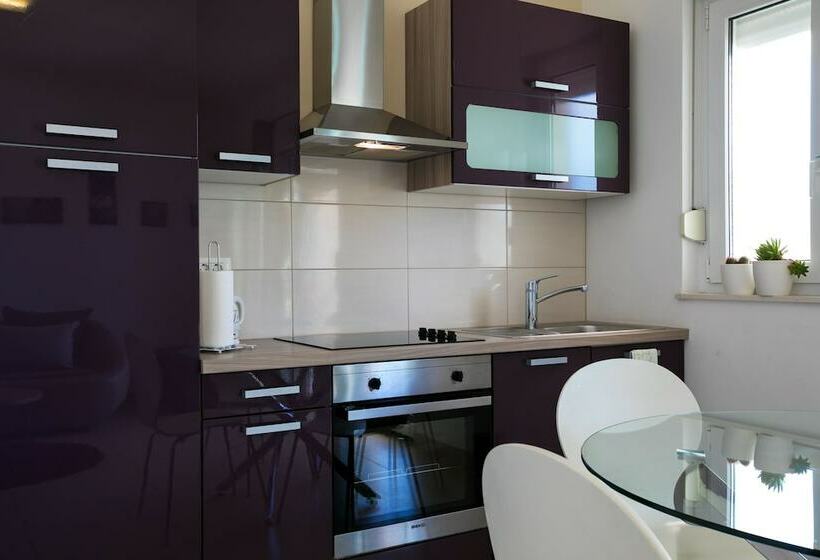 Апартаменты Deluxe 1 Спальня, Luxury Apartments Klara