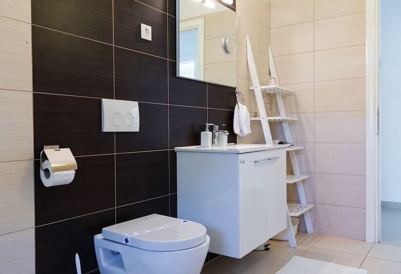 Апартаменты Deluxe 1 Спальня, Luxury Apartments Klara