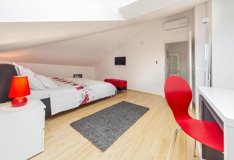 Апартаменты Пентхаус 1 Спальня, Luxury Apartments Klara