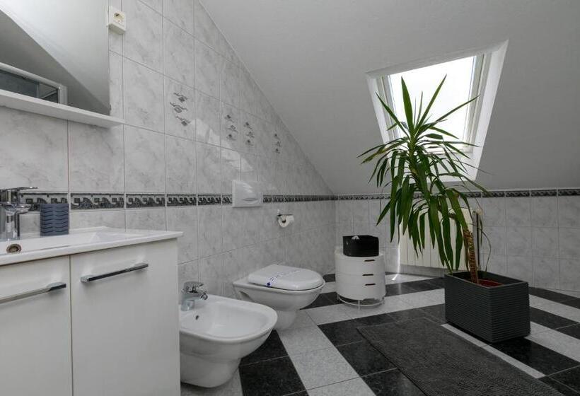 Апартаменты Пентхаус 1 Спальня, Luxury Apartments Klara