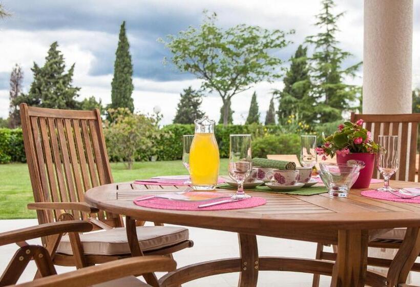 Апартаменты Deluxe 1 Спальня, Luxury Apartments Klara