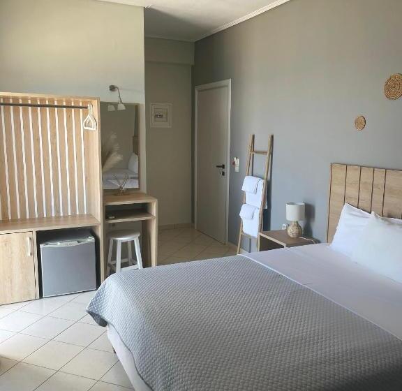 Triple Room Sea View, Rondo's