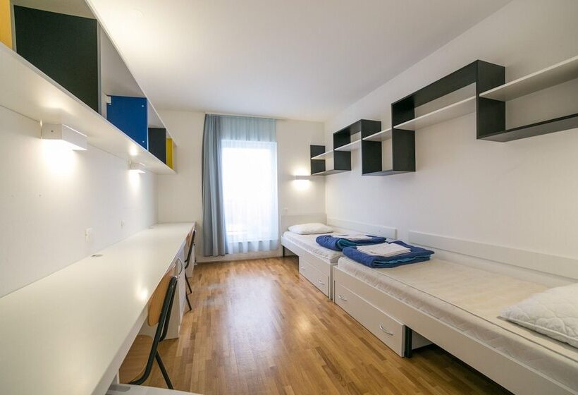 Quarto Superior, Rooms Dr. Franjo Tuđman Hostel