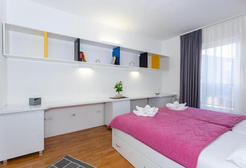 豪华房间, Rooms Dr. Franjo Tuđman   Hostel