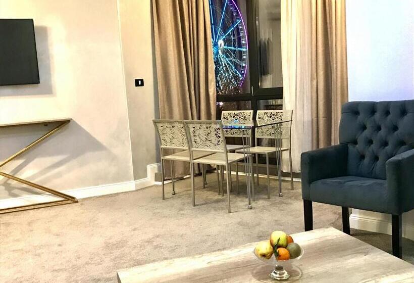 سوییت لوکس, Brater Luxury