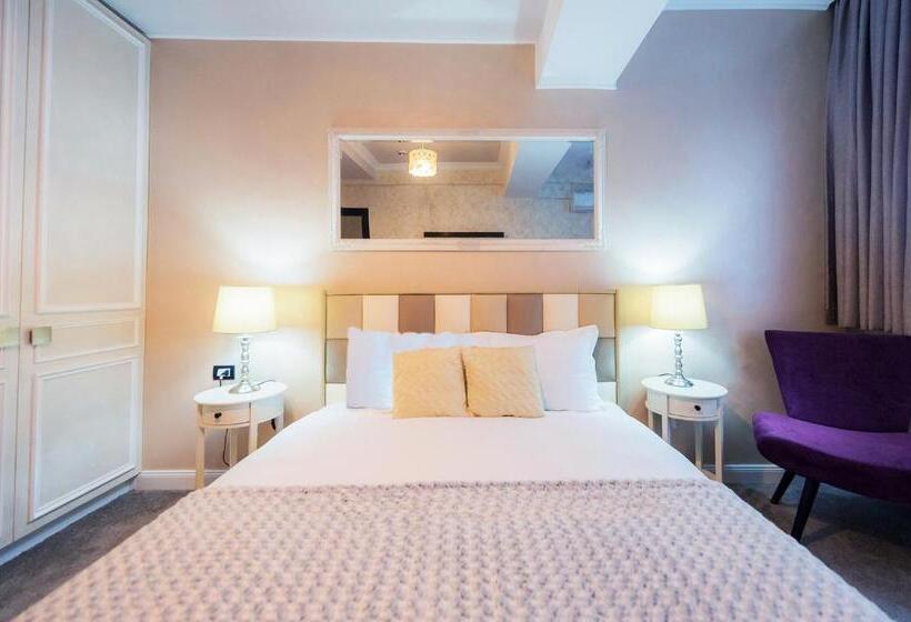 اتاق استاندارد, Brater Luxury