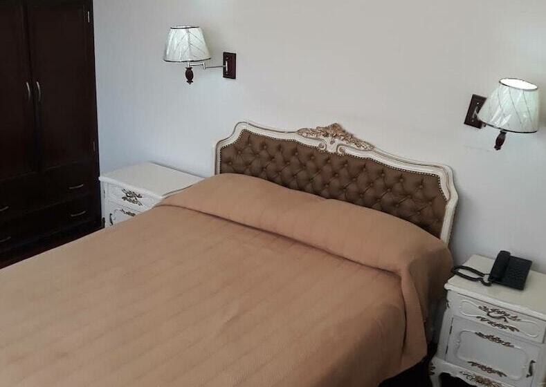 اتاق استاندارد یک نفره, Hostal Terrabella Srl