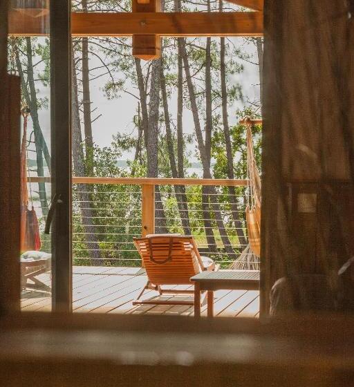 高级大房间, ô Lac