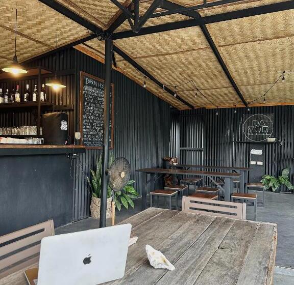 Standardrum Delat Badrum, Dayon Hostel