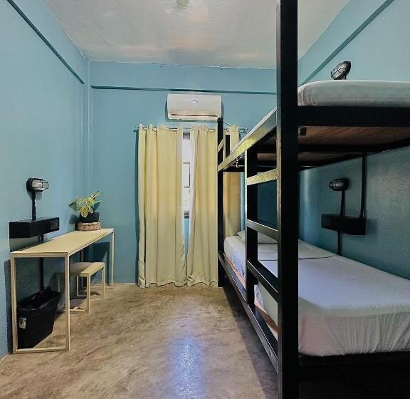 Standardrum Delat Badrum, Dayon Hostel