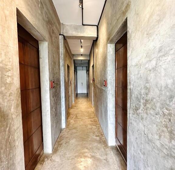 Standardrum, Dayon Hostel