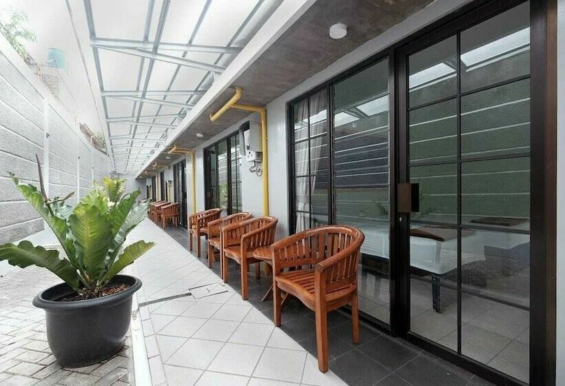 수피리어 룸, Griya Wijaya