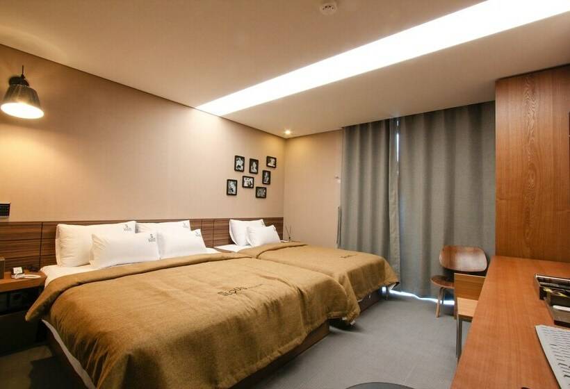 스탠다드 룸, Louis Boutique