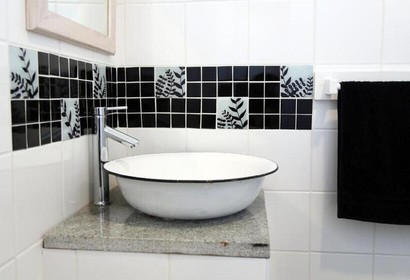 공동 객실, Mr Pell S House Self Catering Accommodation