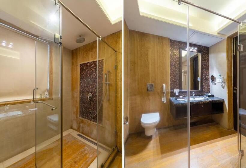 غرفة قياسية مطلّة علي حمام السباحة, Mahua Bagh Resort Kumbhalgarh