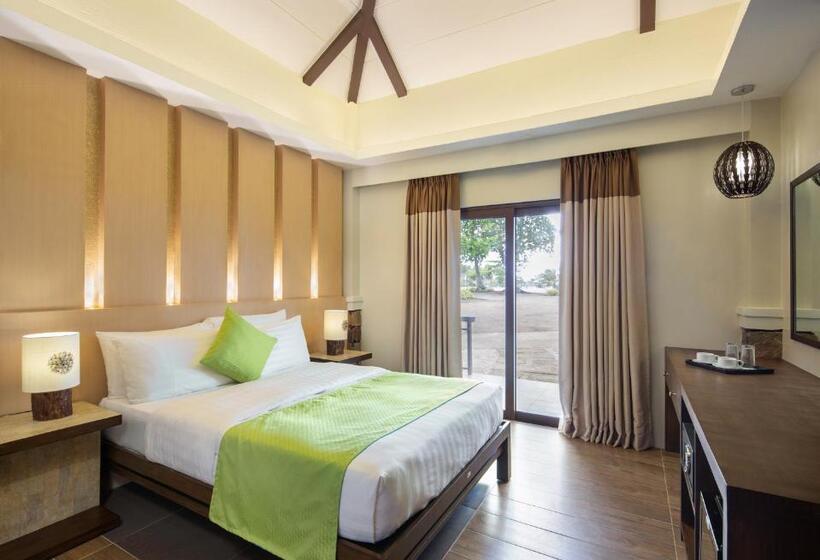 Люкс с гидромассажем, Solina Beach & Nature Resort