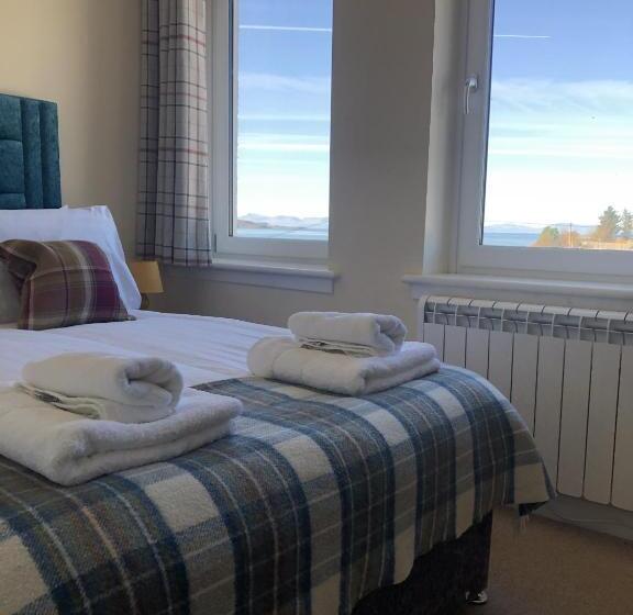 جناح سوبيريور مطل علي البحر, The Millcroft