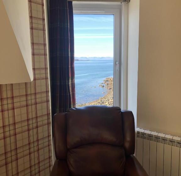 جناح سوبيريور مطل علي البحر, The Millcroft