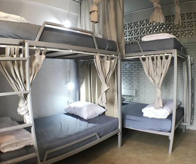 标准间, Nesuto Hostel Ramkamhaeng 52