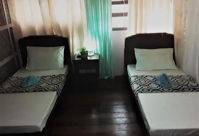デラックスルーム, Oasis Balili Heritage Lodge