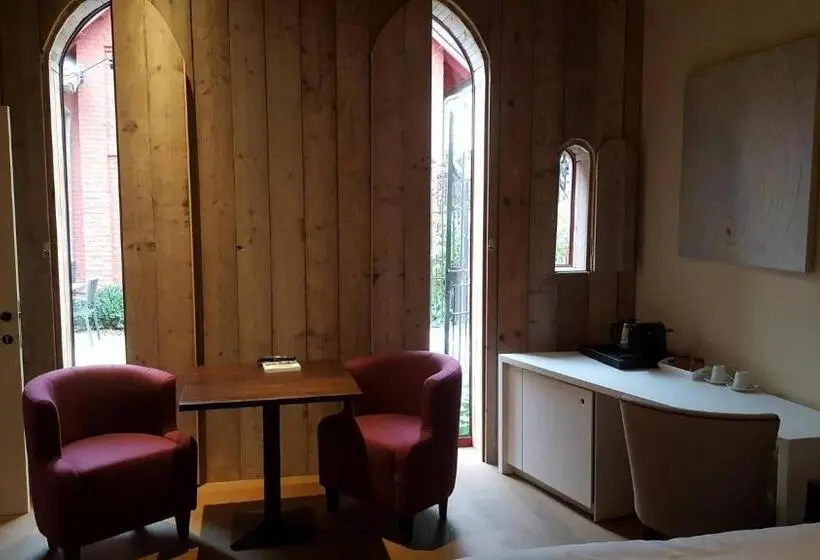 Camera Deluxe, B&b Huize Briers