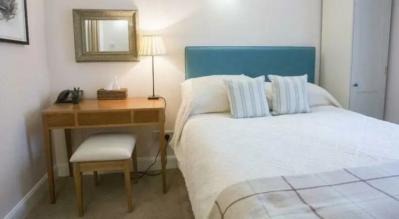 Habitació Basic, Bridgend