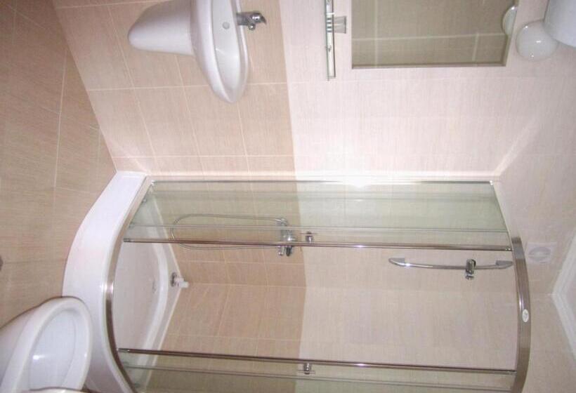 海の見えるスタンダードスタジオ, Coop Central