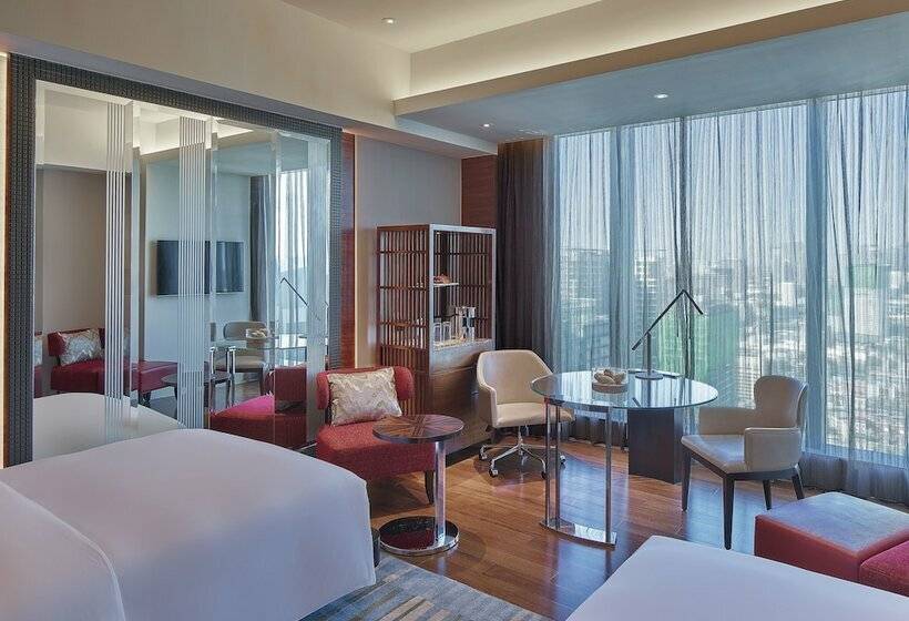Номер Deluxe, Grand Hyatt Manila