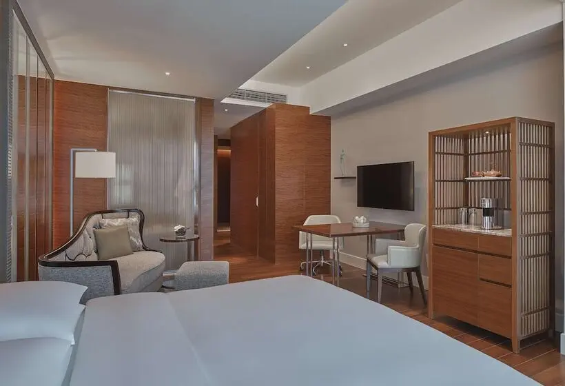 クラブルーム, Grand Hyatt Manila