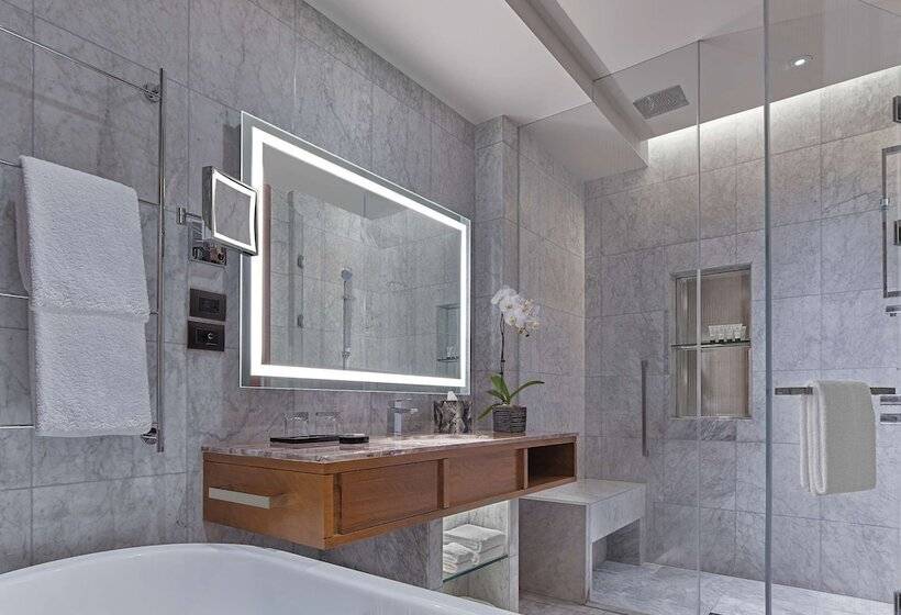 Номер Deluxe, Grand Hyatt Manila