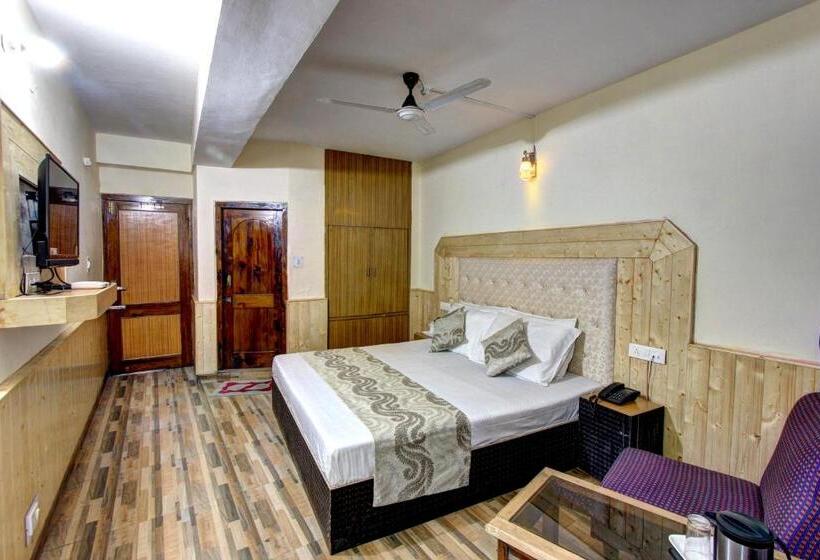 豪华房间, Highway Inn