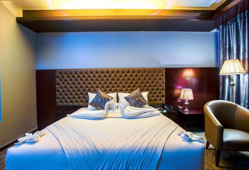 Cameră Superioară Pat King Size, Momo Inn