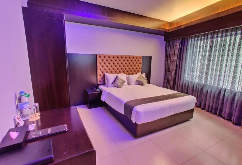 Cameră Standard Individuală, Momo Inn