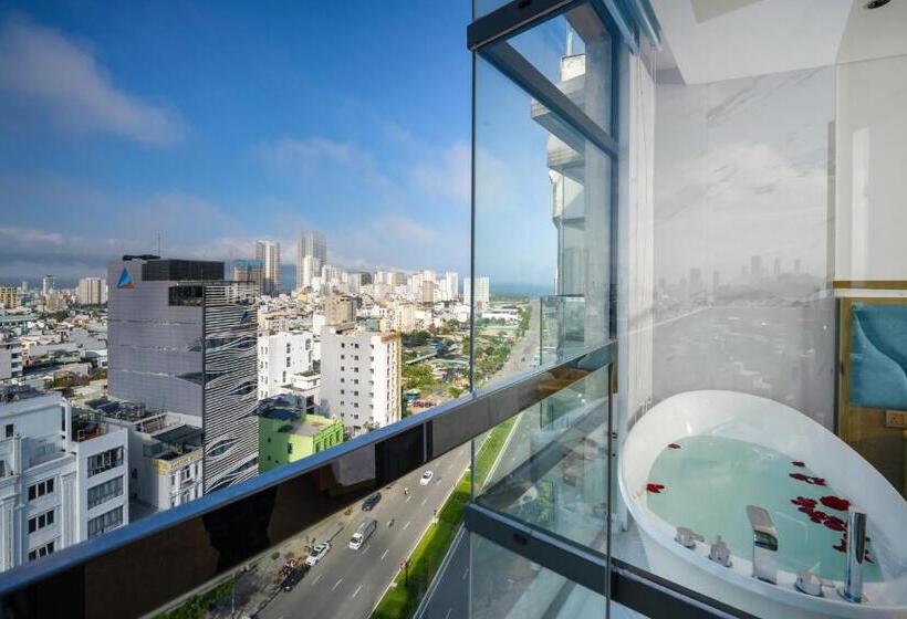 سوییت اجرایی, San Marino Boutique Danang