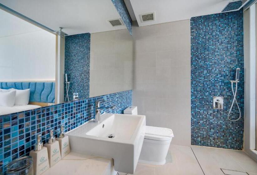 اتاق سوپریور با چشم‌انداز شهر, San Marino Boutique Danang