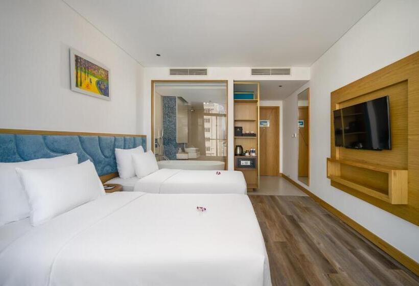 اتاق پریمیوم با بالکن, San Marino Boutique Danang
