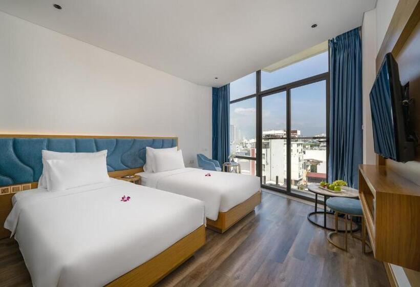 اتاق پریمیوم با بالکن, San Marino Boutique Danang