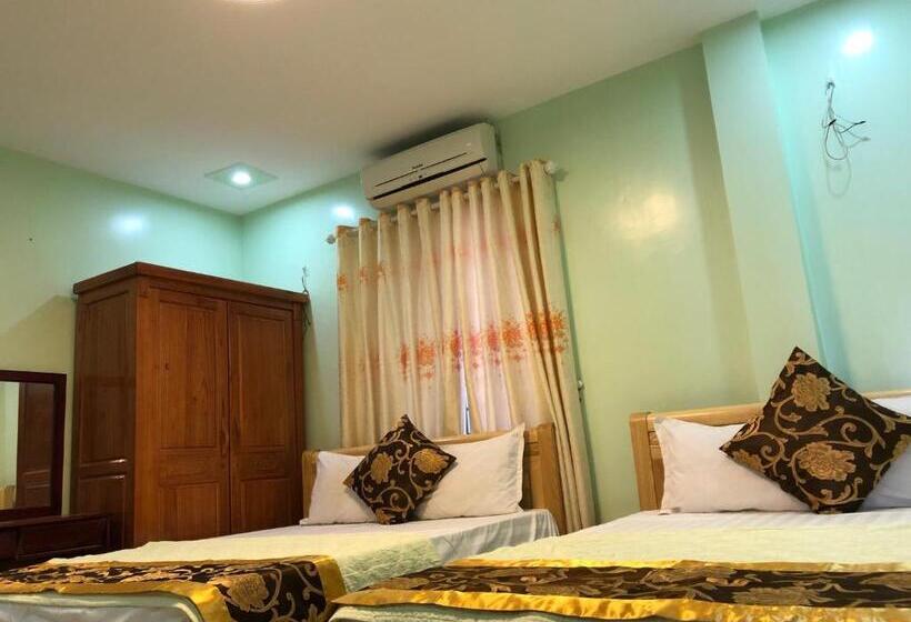 اتاق لوکس, Green Mountain Hostel