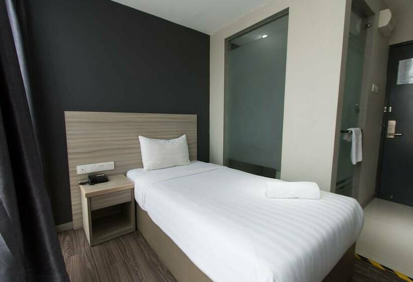 豪华单人间, 99 Kelana Jaya