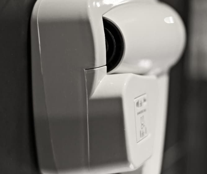 豪华单人间, 99 Kelana Jaya