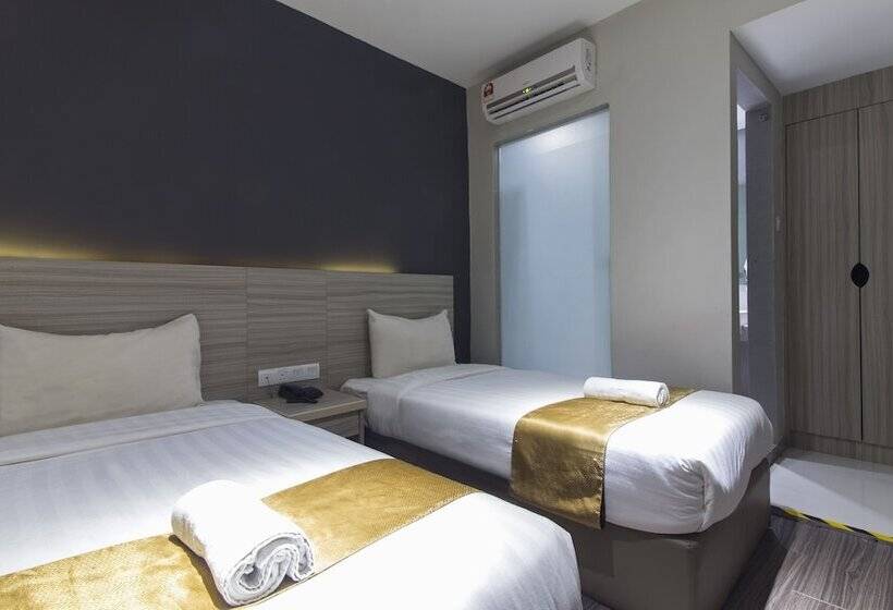 高级大房间, 99 Kelana Jaya