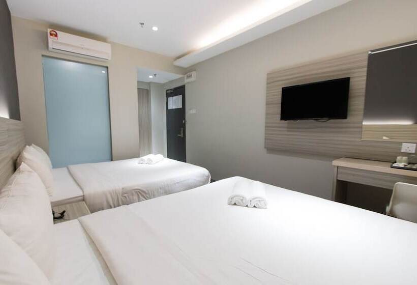 豪华家庭房间, 99 Kelana Jaya