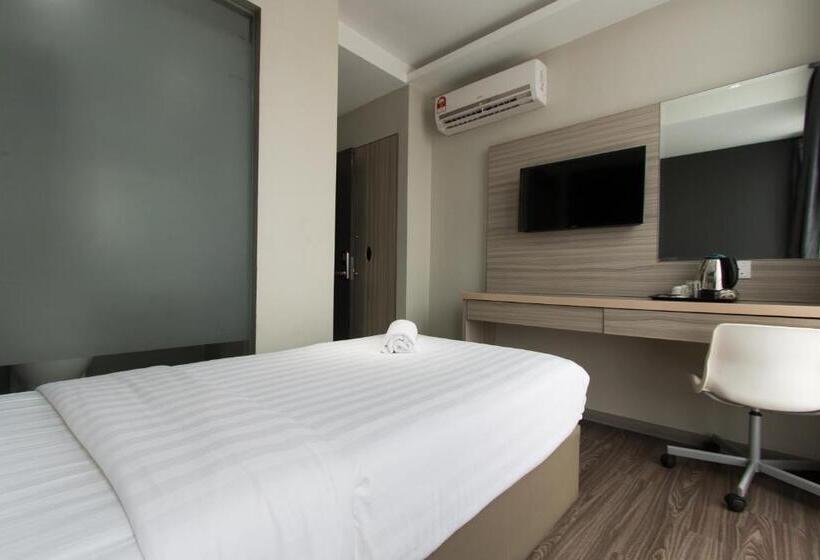 豪华单人间, 99 Kelana Jaya