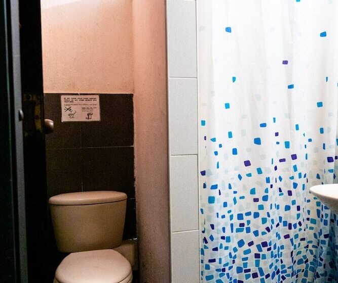 חדר סטנדרט, Aluna Hostel B&b