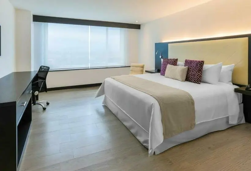 Habitación Estándar Cama King, Four Points By Sheraton Cuenca